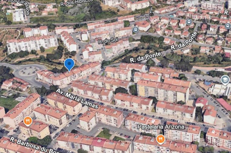 Apartamento T2 para Venda em Rio de Mouro Foto 31