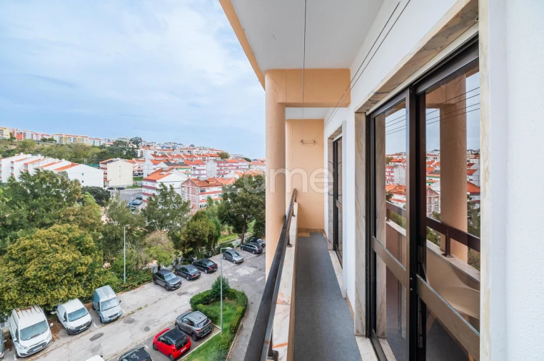 Apartamento T2 para Venda em Rio de Mouro Foto 20