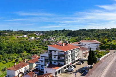 Apartamento T3 para Arrendamento em Santa Clara e Castelo Viegas