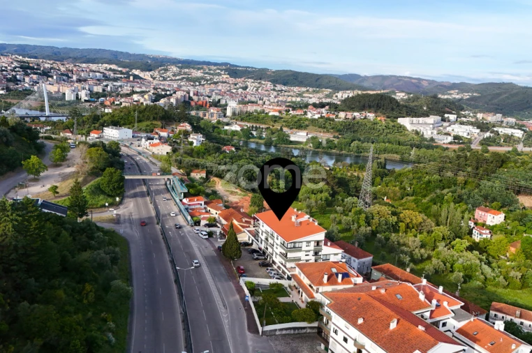 Apartamento T3 para Arrendamento em Santa Clara e Castelo Viegas Foto 17
