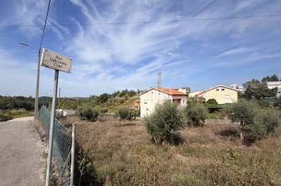 Terreno para Venda em Santa Clara e Castelo Viegas