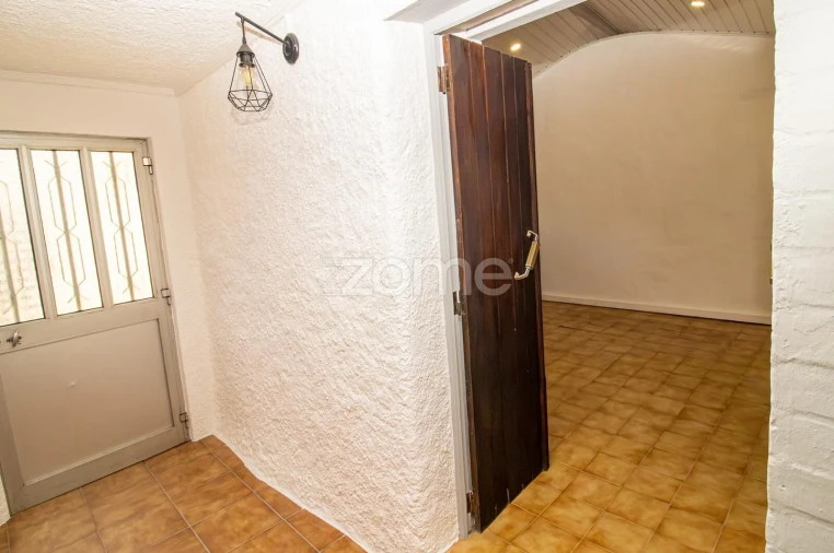 Moradia T2 para Venda em Foz de Arouce e Casal de Ermio Foto 9