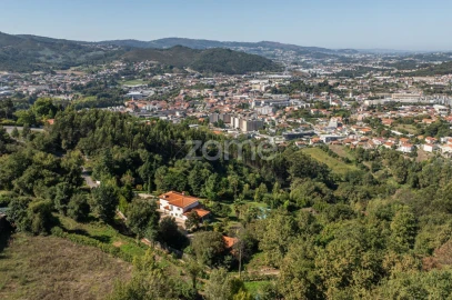 Terreno para Venda em Tagilde e Vizela (São Paio)