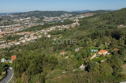 Terreno para Venda em Tagilde e Vizela (São Paio)