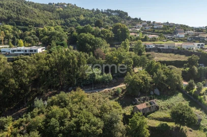 Terreno para Venda em Tagilde e Vizela (São Paio)