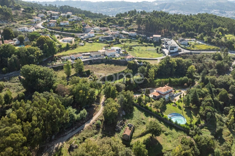 Terreno para Venda em Tagilde e Vizela (São Paio) Foto 5