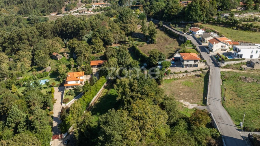 Terreno para Venda em Tagilde e Vizela (São Paio)