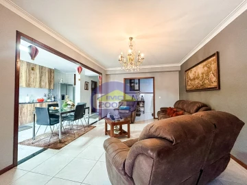 Apartamento T3 para Venda em Argoncilhe