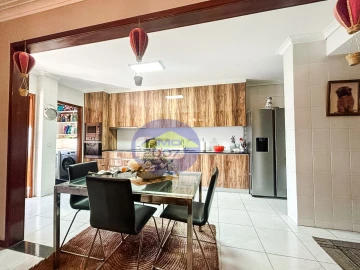 Apartamento T3 para Venda em Argoncilhe