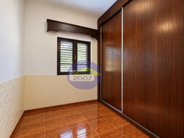 Moradia T3 para Venda em Nogueira da Regedoura