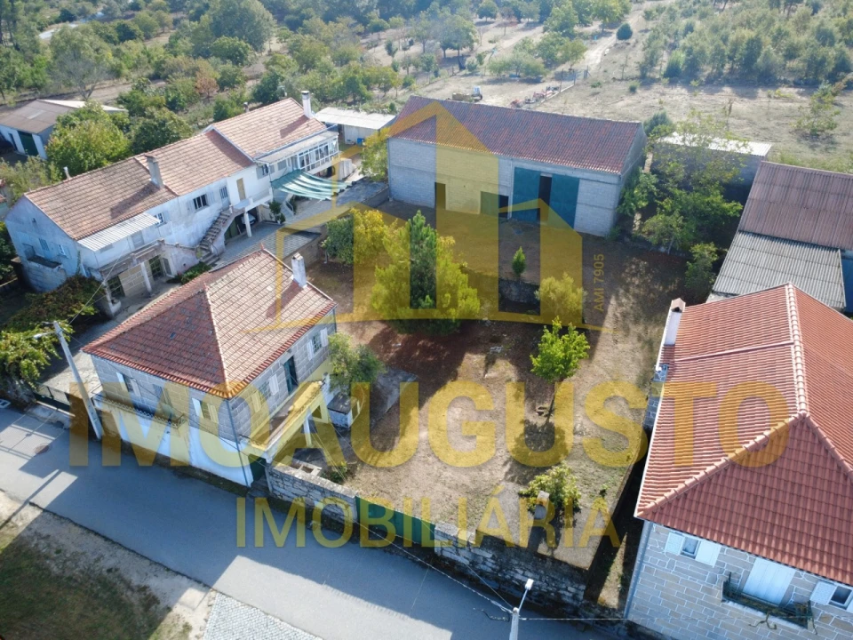 Moradia T3 para Venda em Pousafoles do Bispo, Pena Lobo e Lomba Foto 4