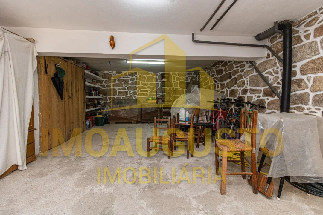Moradia T3 para Venda em Pousafoles do Bispo, Pena Lobo e Lomba Foto 24
