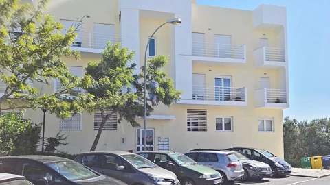 Apartamento T1 para Arrendamento em Porto Salvo