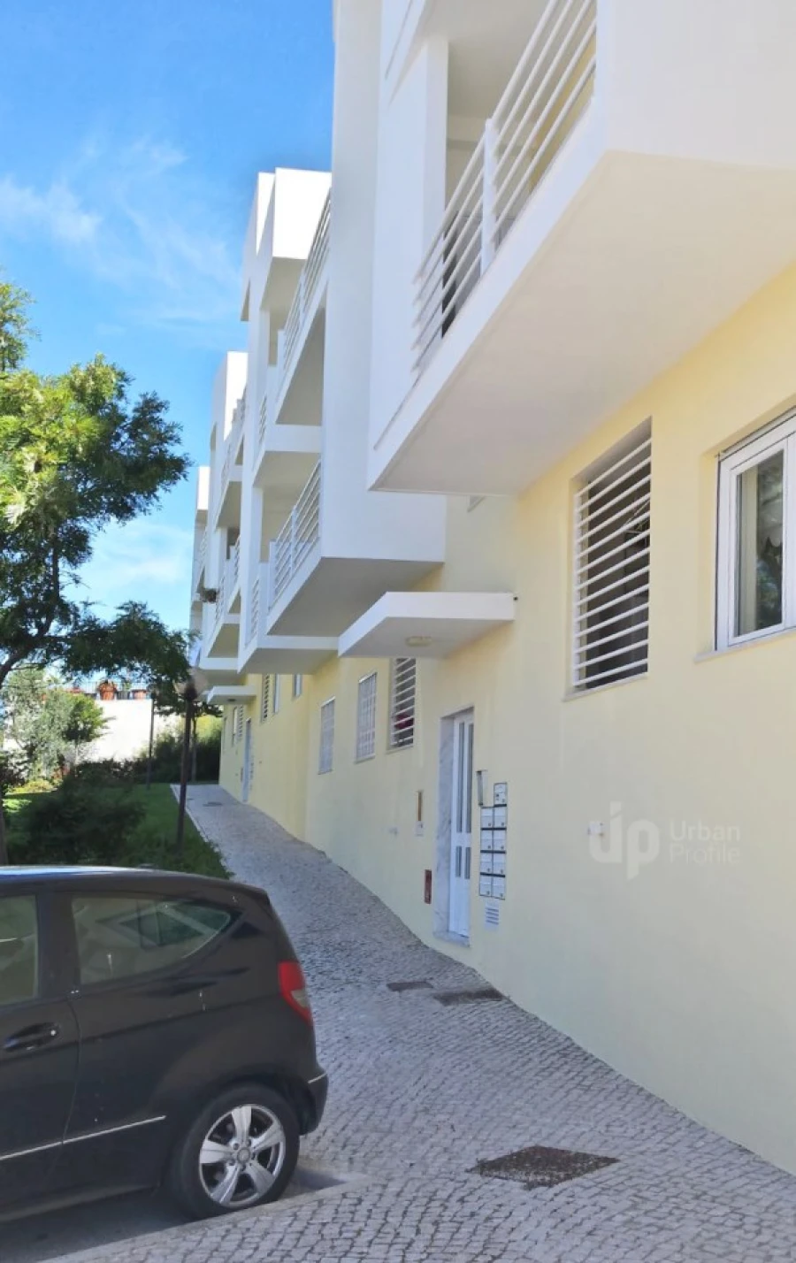 Apartamento T1 para Arrendamento em Porto Salvo Foto 2