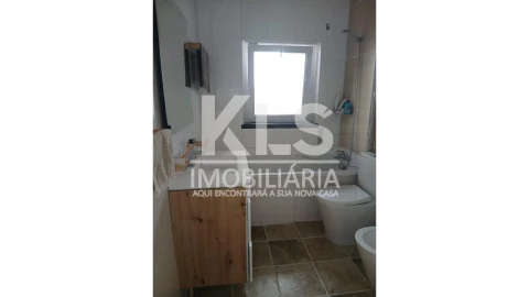 Moradia T4 para Venda em Tavarede