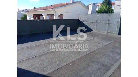 Moradia T4 para Venda em Tavarede