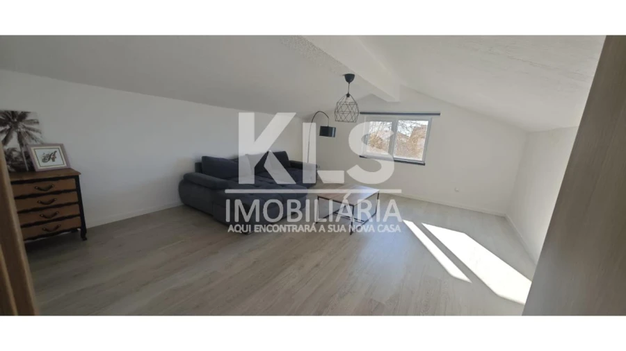 Moradia T4 para Venda em Tavarede Foto 17