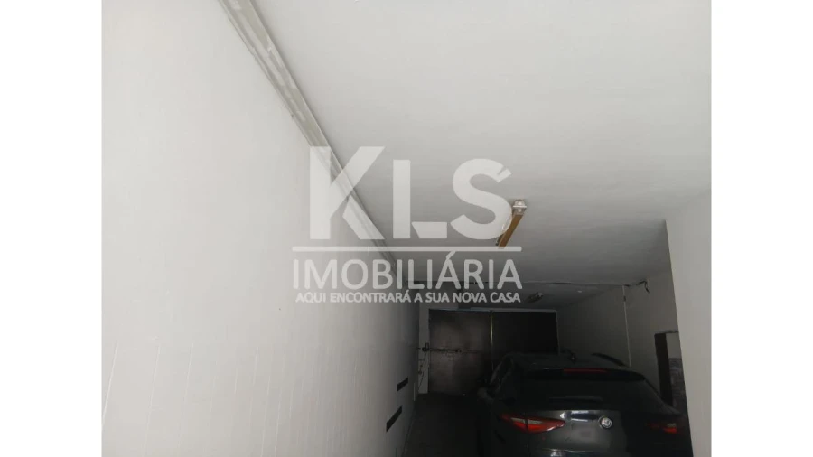 Moradia T4 para Venda em Tavarede Foto 27