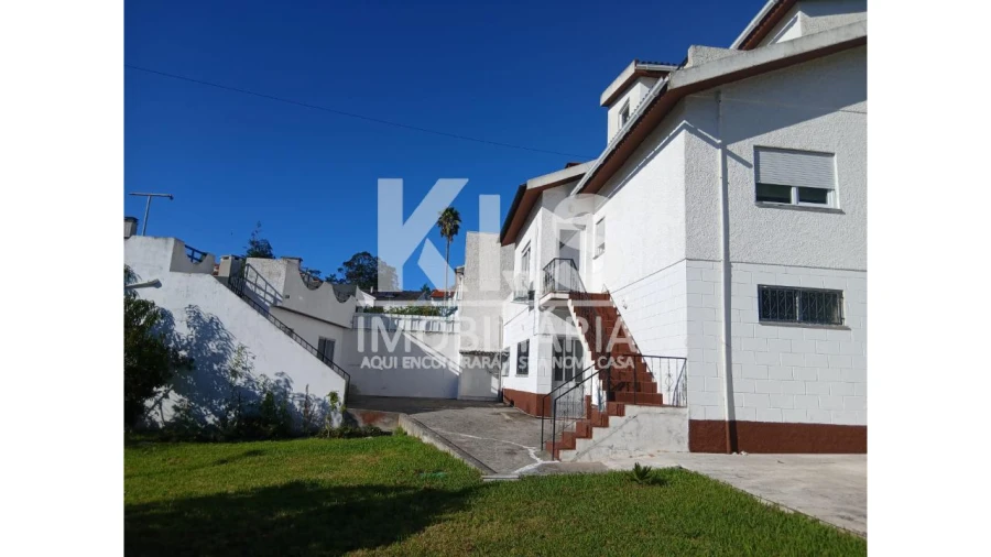 Moradia T4 para Venda em Tavarede Foto 16
