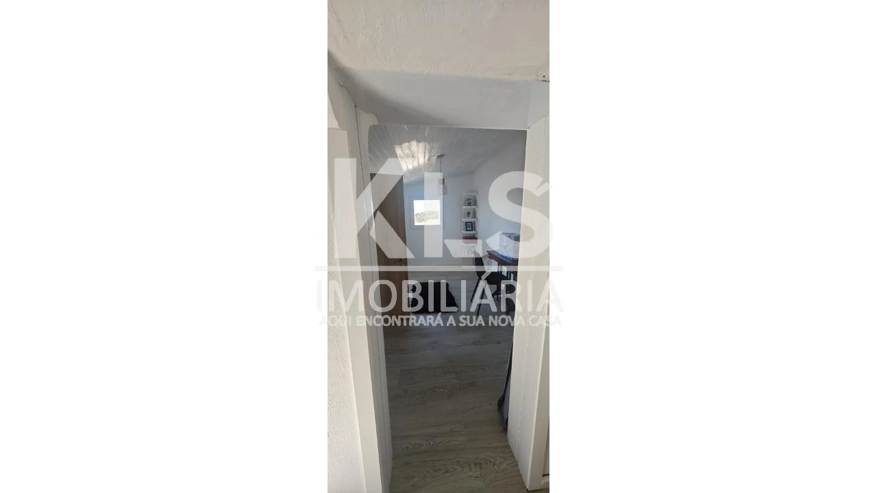 Moradia T4 para Venda em Tavarede Foto 18