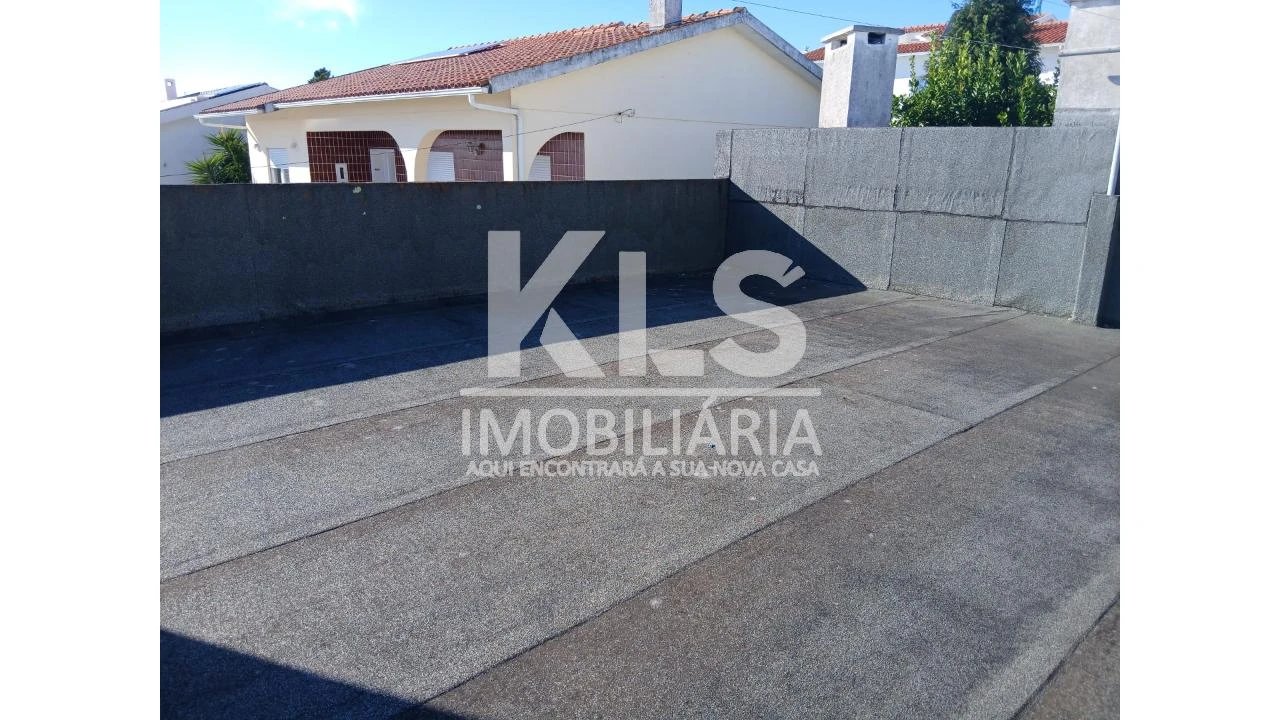 Moradia T4 para Venda em Tavarede Foto 26