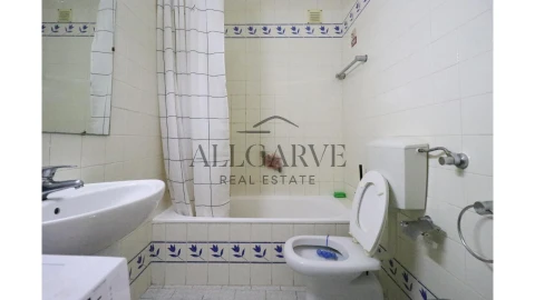Apartamento para Venda em Armação de Pera