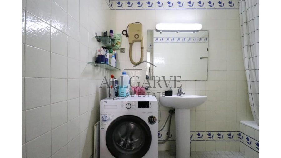 Apartamento para Venda em Armação de Pera Foto 11