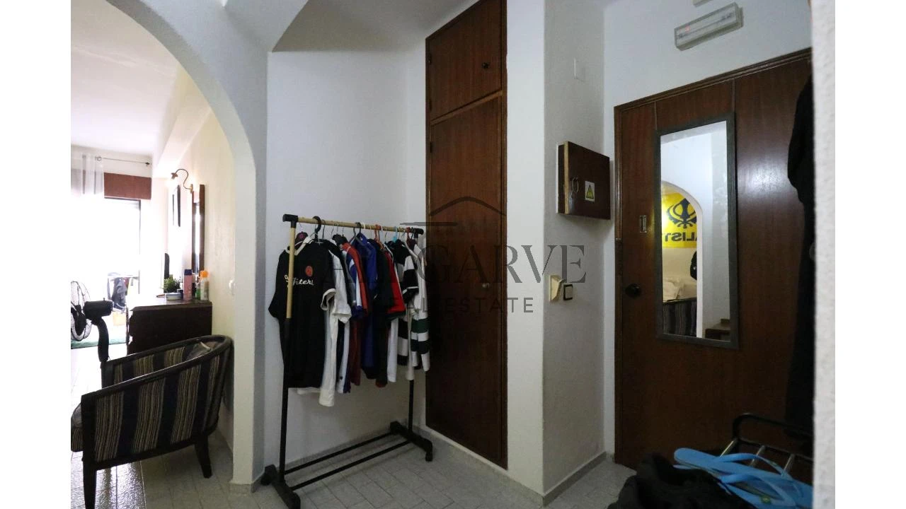Apartamento para Venda em Armação de Pera Foto 5