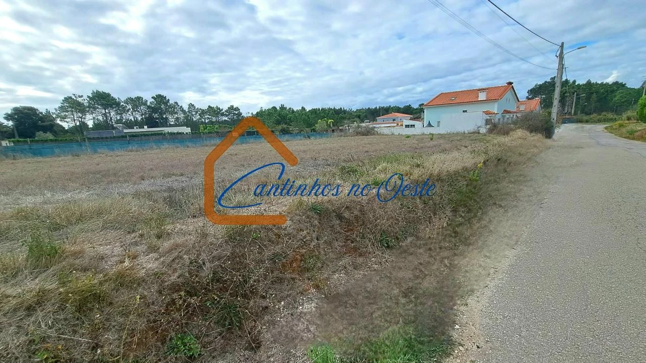 Terreno para Venda em Tornada e Salir do Porto Foto 2