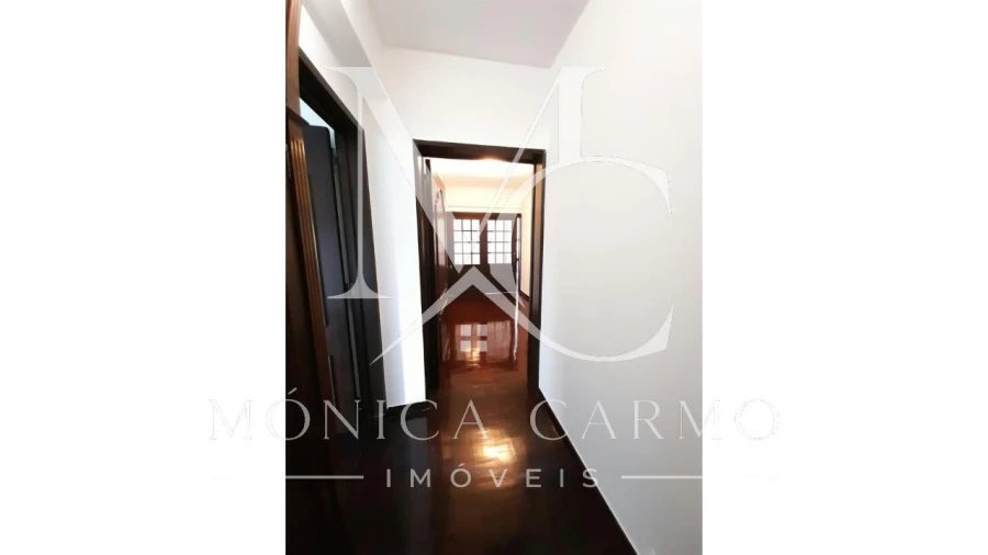 Apartamento T3 para Arrendamento em Carcavelos e Parede Foto 4