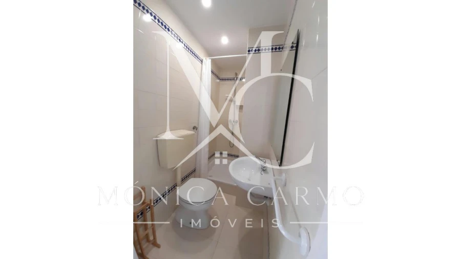Apartamento T3 para Arrendamento em Carcavelos e Parede Foto 5