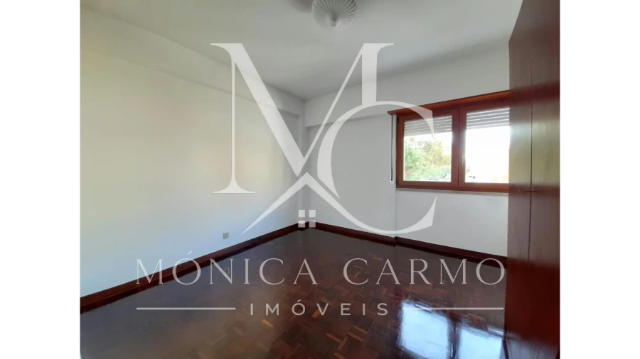 Apartamento T3 para Arrendamento em Carcavelos e Parede Foto 7