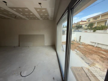 Moradia T4 para Venda em Assafarge e Antanhol