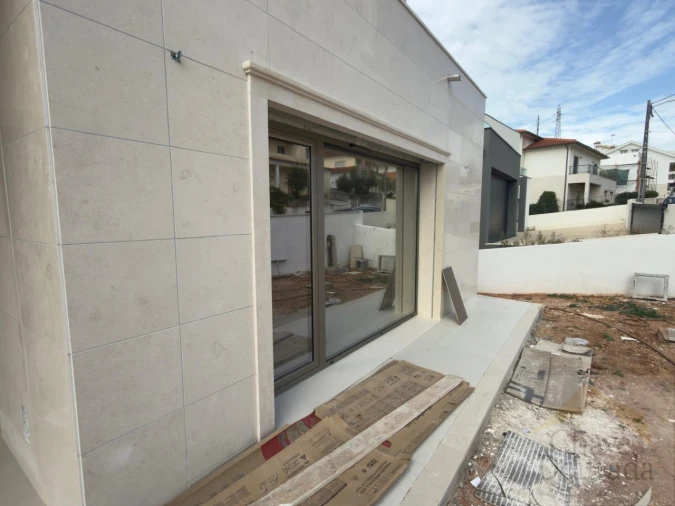 Moradia T4 para Venda em Assafarge e Antanhol Foto 3