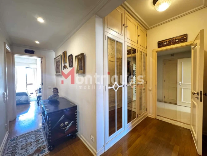 Apartamento T3 para Arrendamento em São Domingos de Benfica Foto 17