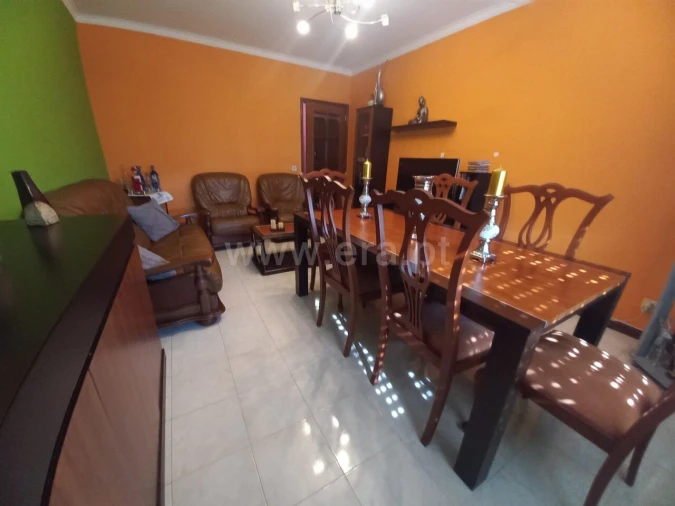 Apartamento T2 para Venda em Oliveira do Douro Foto 4
