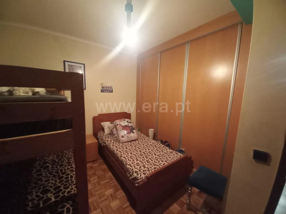 Apartamento T2 para Venda em Oliveira do Douro Foto 12