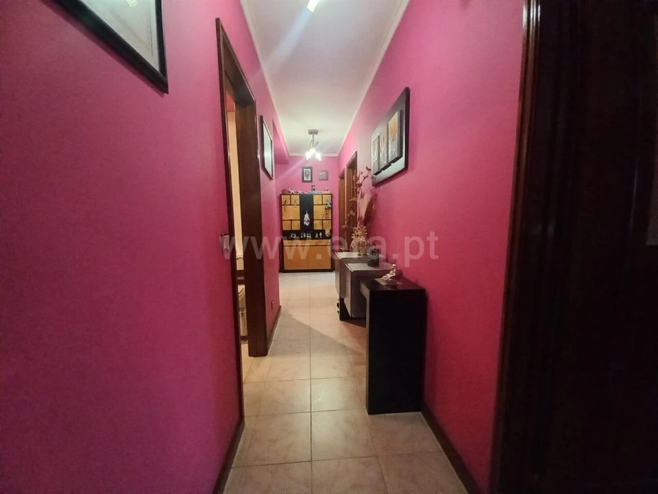 Apartamento T2 para Venda em Oliveira do Douro Foto 8