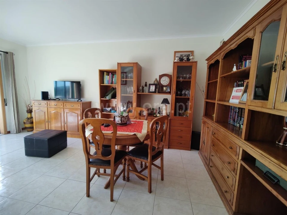 Apartamento T2 para Venda em Avintes Foto 2