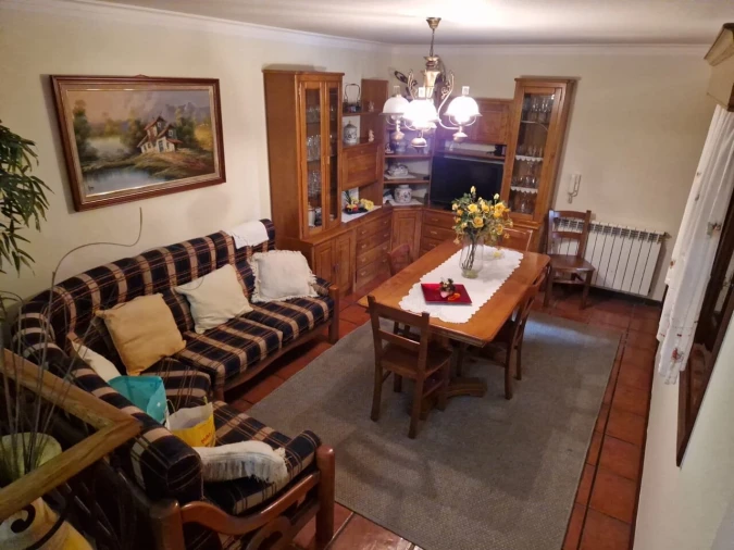 Moradia T5 para Venda em Prado e Remoães Foto 10