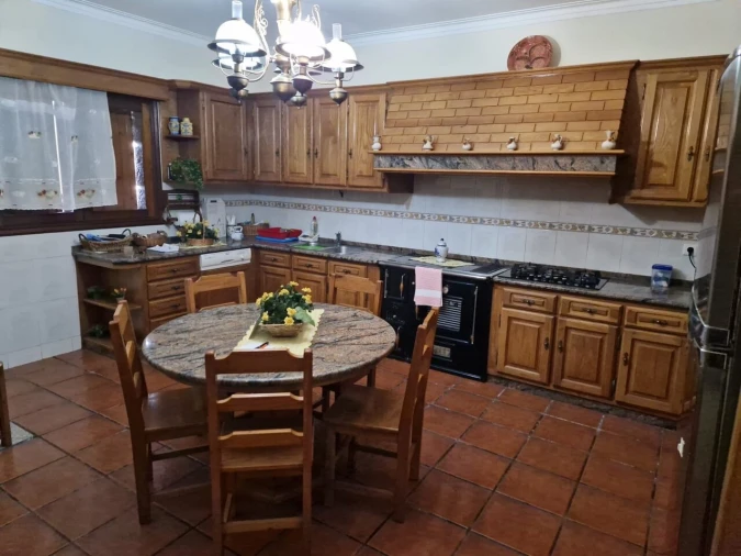 Moradia T5 para Venda em Prado e Remoães Foto 11