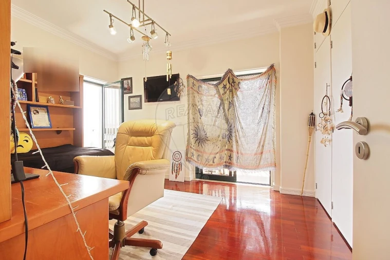 Apartamento T3 para Venda em Massamá e Monte Abraão Foto 29