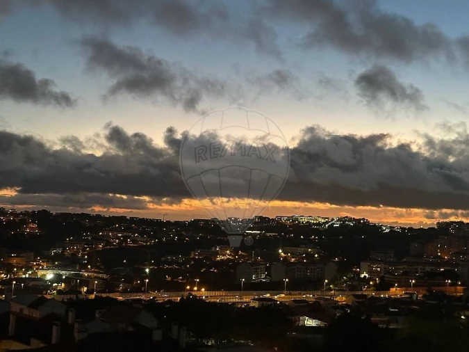 Apartamento T3 para Venda em Massamá e Monte Abraão Foto 17