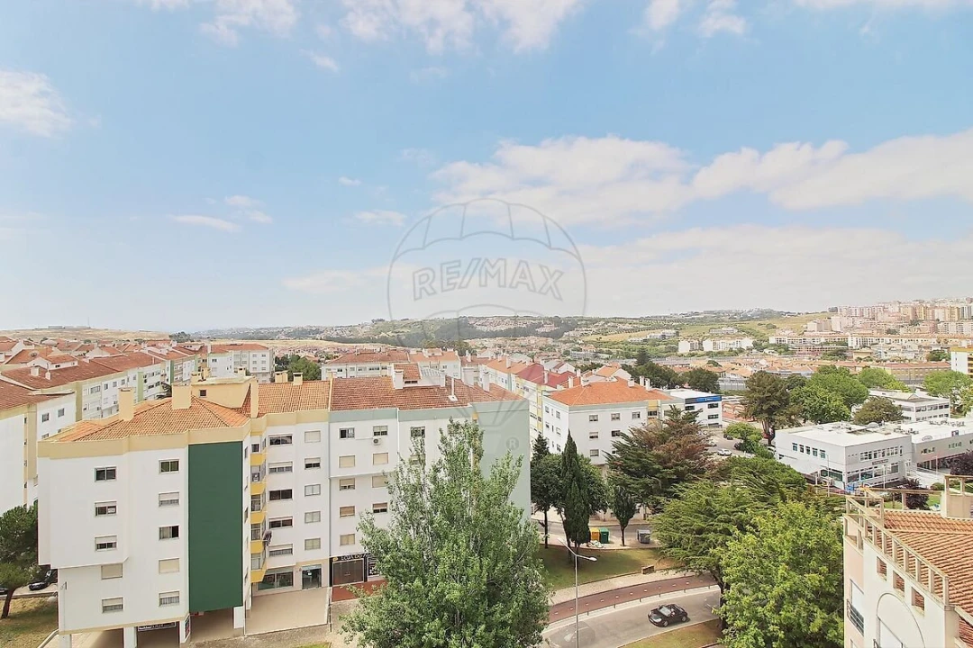 Apartamento T3 para Venda em Massamá e Monte Abraão Foto 20