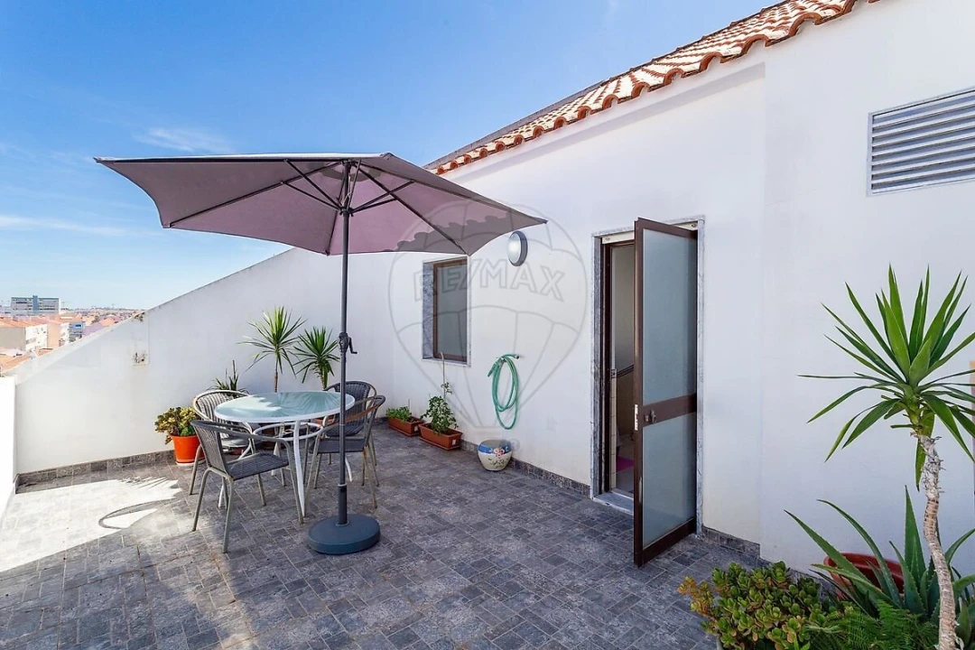 Apartamento T4 para Venda em Montijo e Afonsoeiro Foto 4