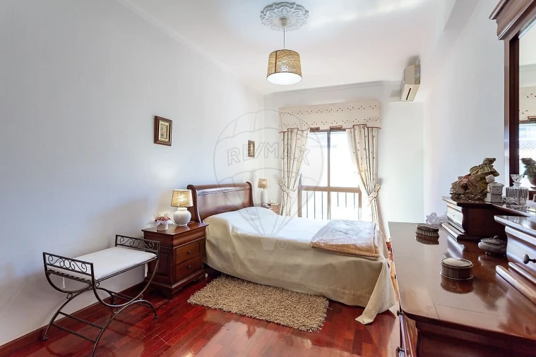 Apartamento T4 para Venda em Montijo e Afonsoeiro Foto 9