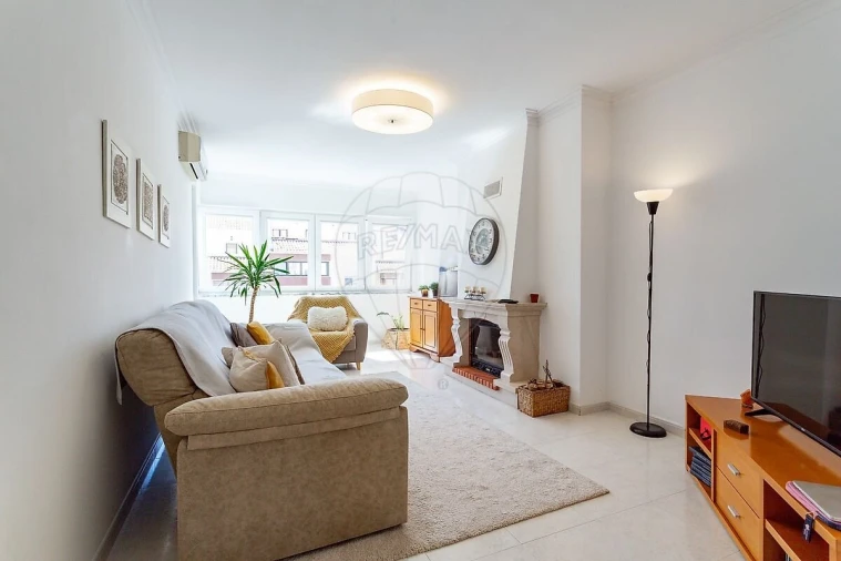 Apartamento T4 para Venda em Montijo e Afonsoeiro Foto 3