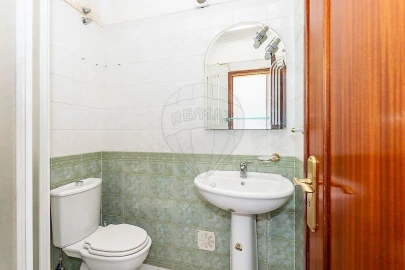 Apartamento T2 para Venda em Rio de Mouro