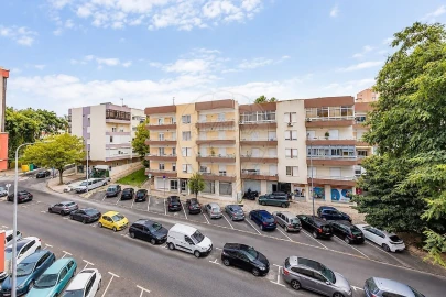 Apartamento T2 para Venda em Águas Livres