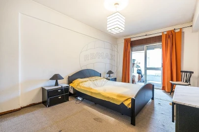 Apartamento T2 para Venda em Águas Livres